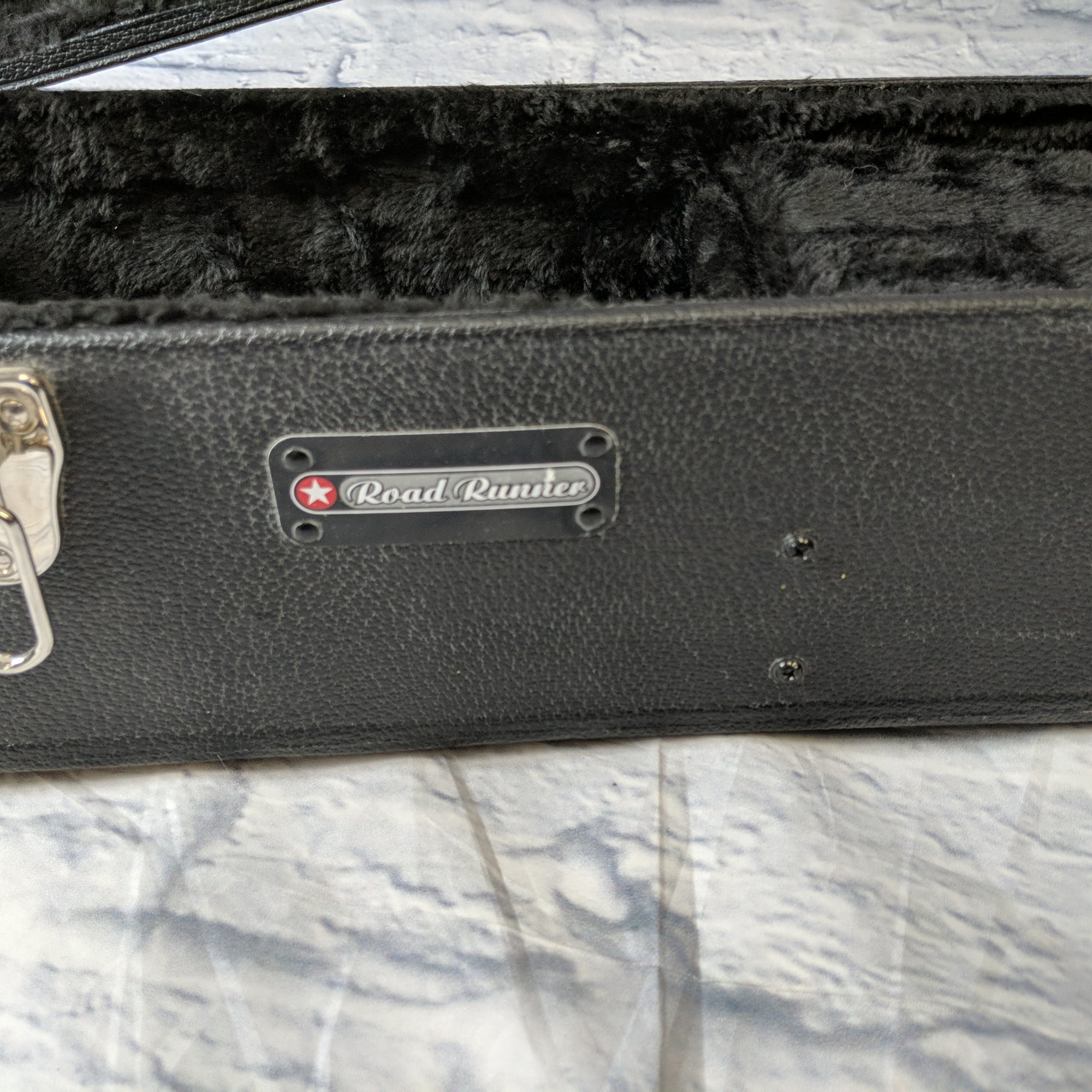 Road Runner Dreadnought Acoustic Hard Case
