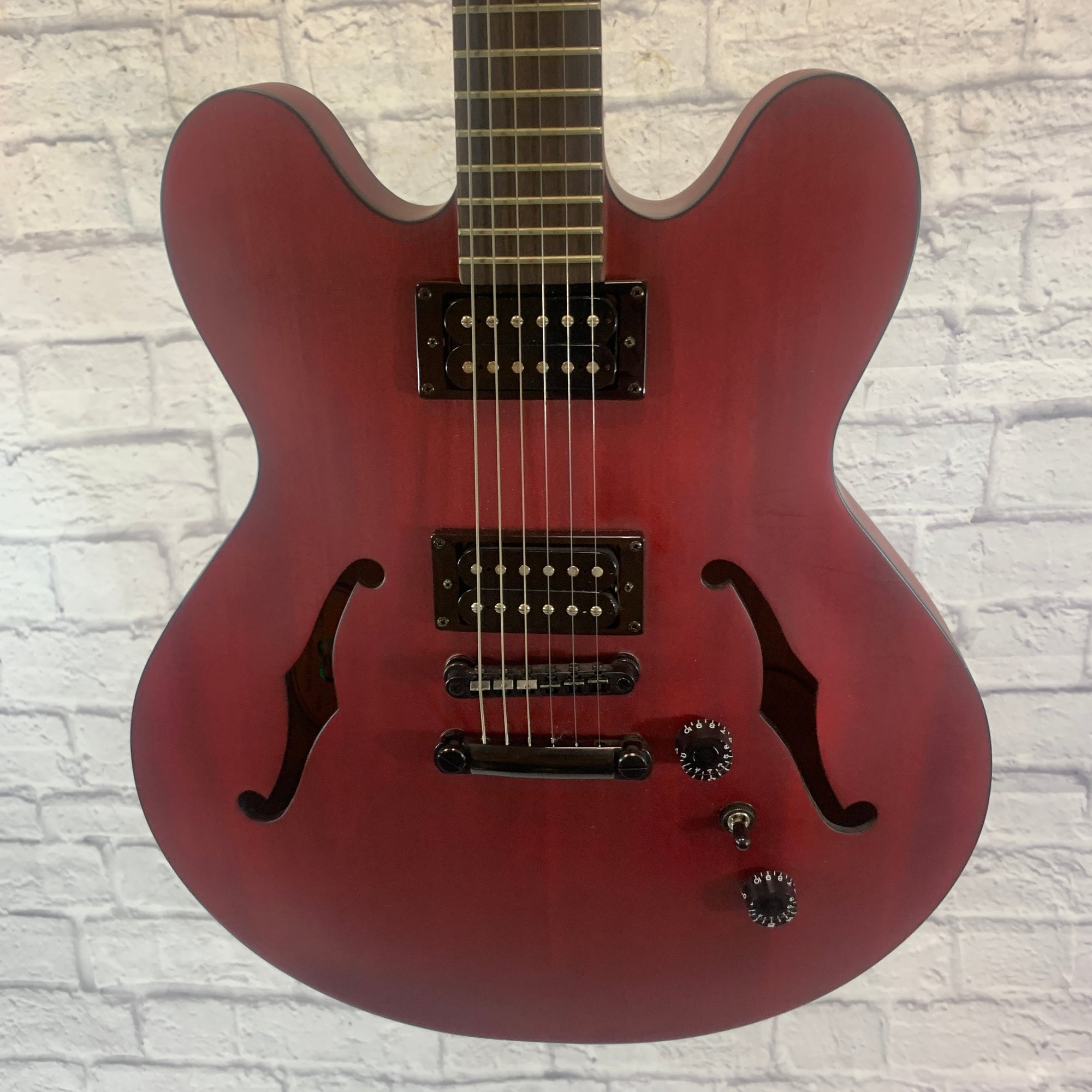 販売終了 Epiphone セミアコ Cherry DOT Studio CH 高額買取実施中!!】Epiphone セミアコギター DOT STUDIO CH