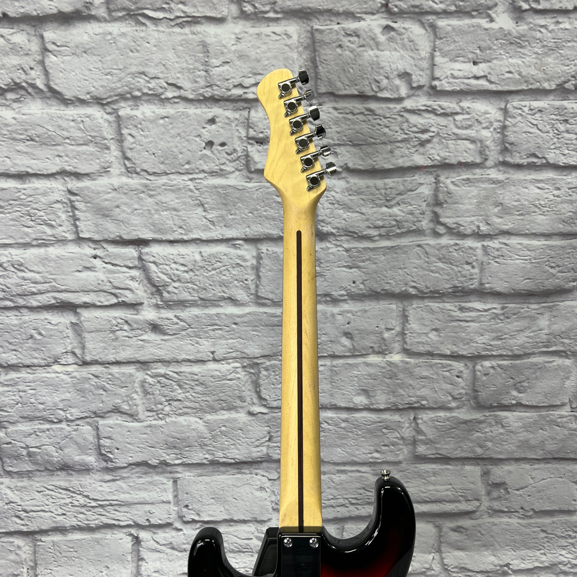 Ion Strat Style Electric Sunburst Guitar w/ Gig bag and extras