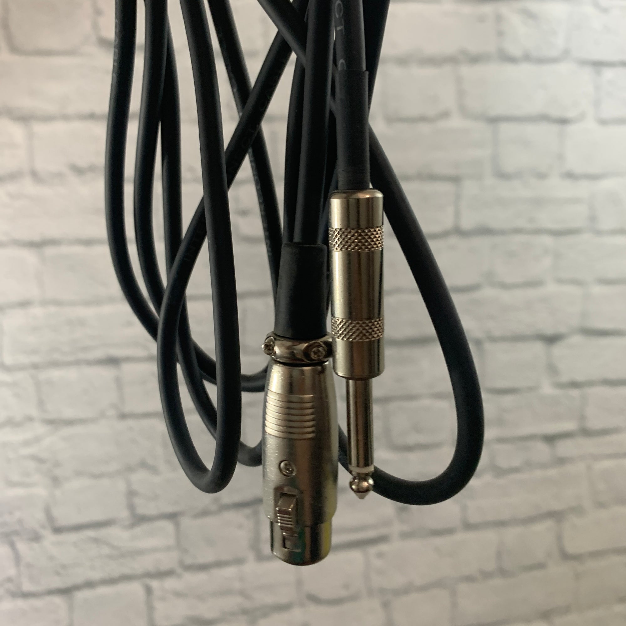 Hosa XLR to 1/4" TS Cable 9ft