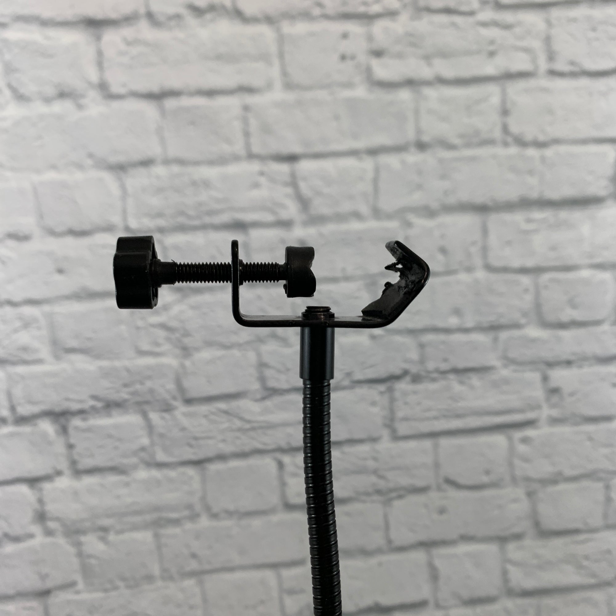 Black Clamp-On Pop Filter