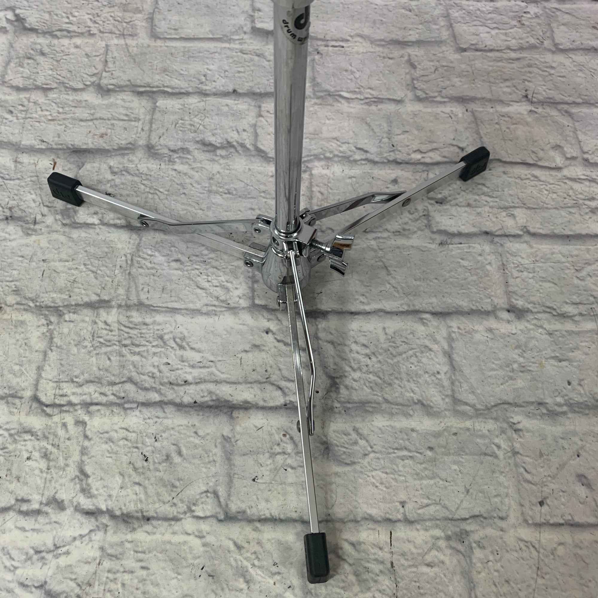 DW 6000 Series Snare Stand