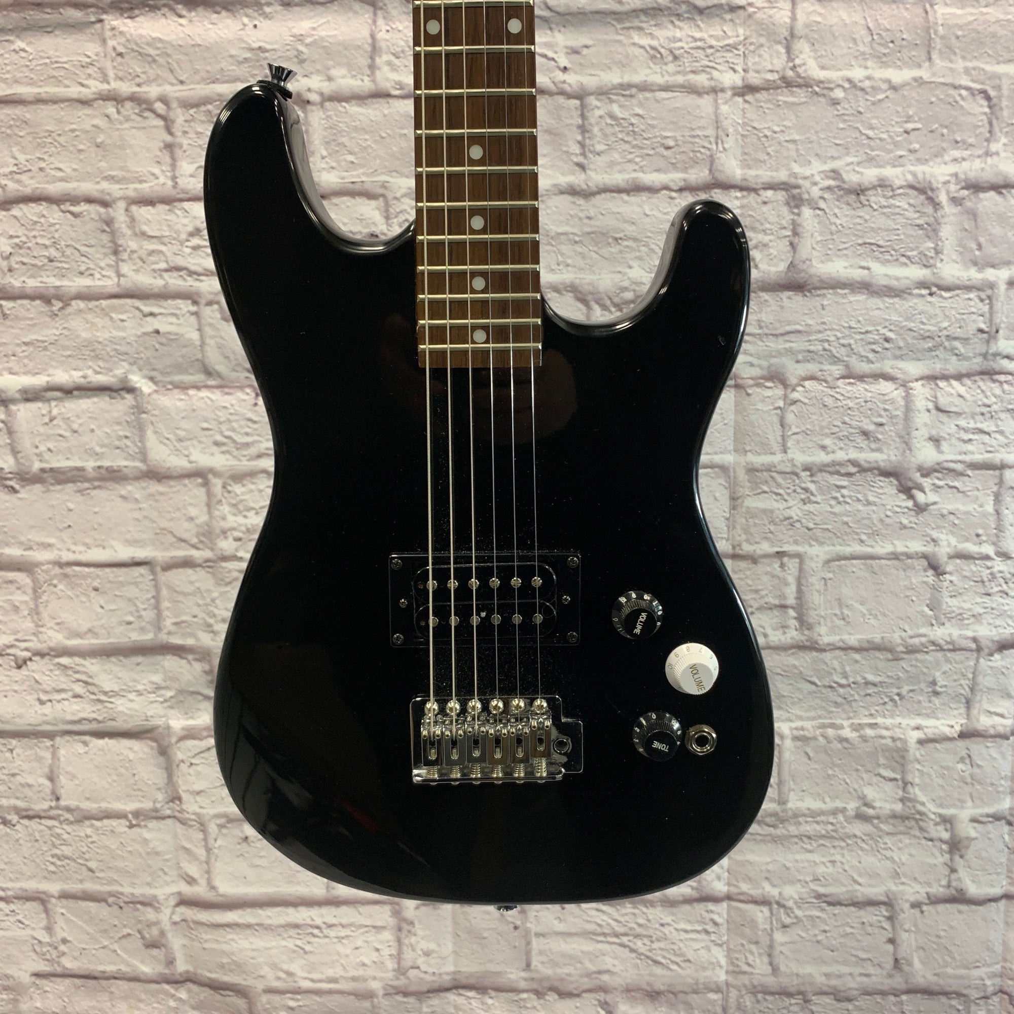 J Reynolds 3/4 Scale Electric Guitar with Coil Tap