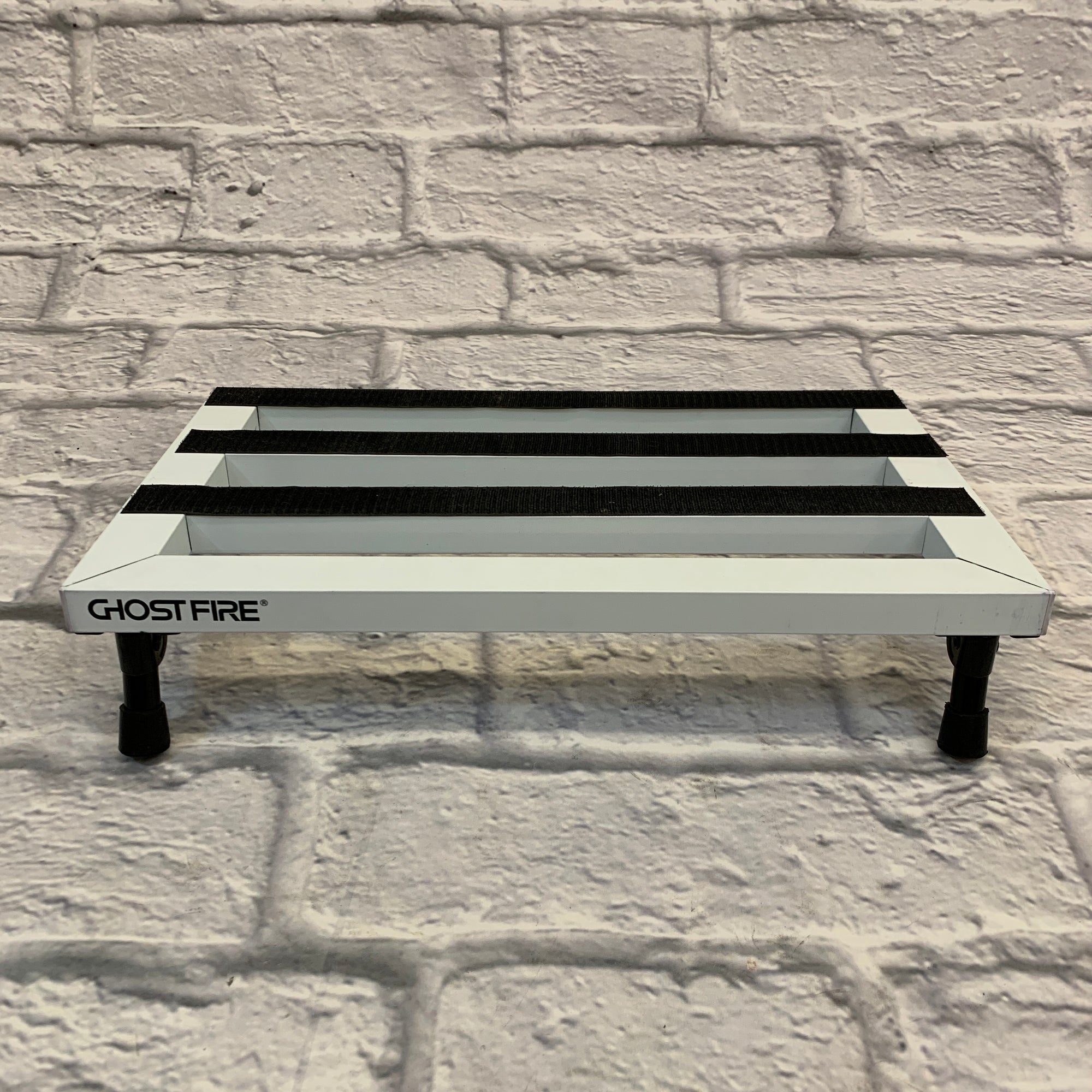 Ghost Fire Pedalboard w/ Bag