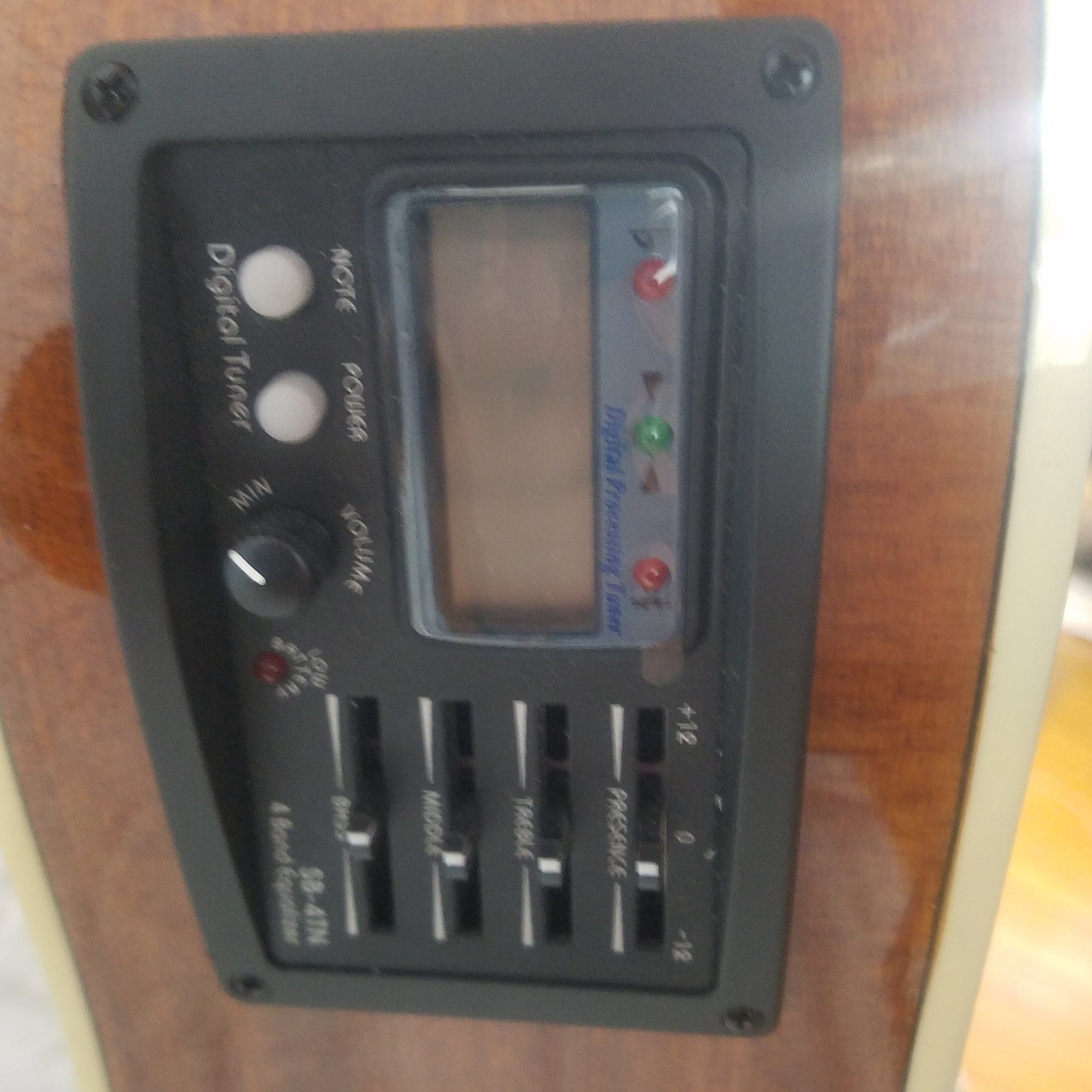 MegaTech SE 1000 10-Band Equalizer Rack EQ