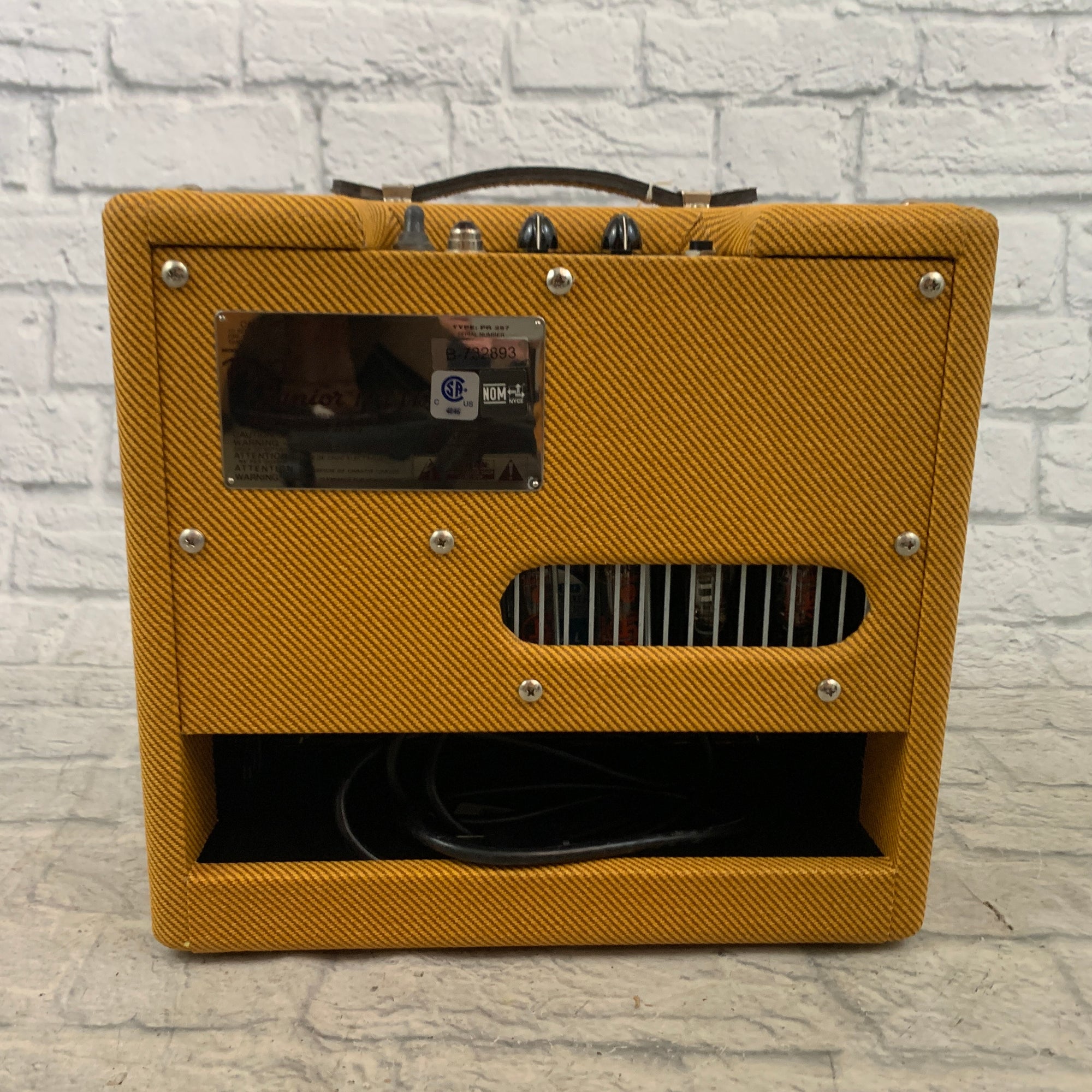 Fender Pro Junior LTD 15-Watt 1x10" Guitar Combo - Lacquered Tweed