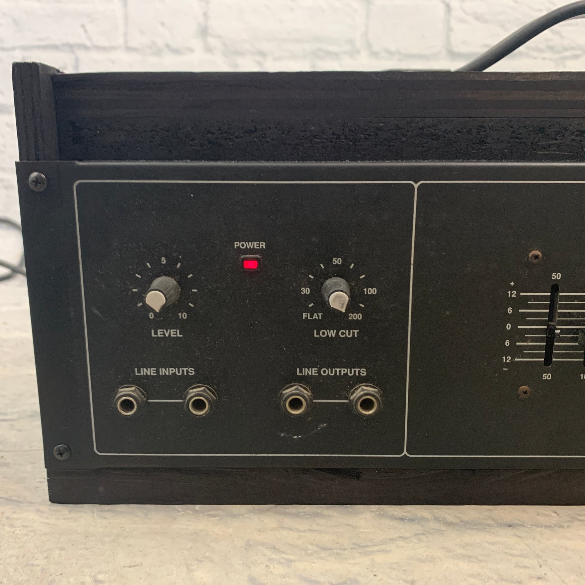 (Rehoused) Peavey Monitor 300 Powered Mixer