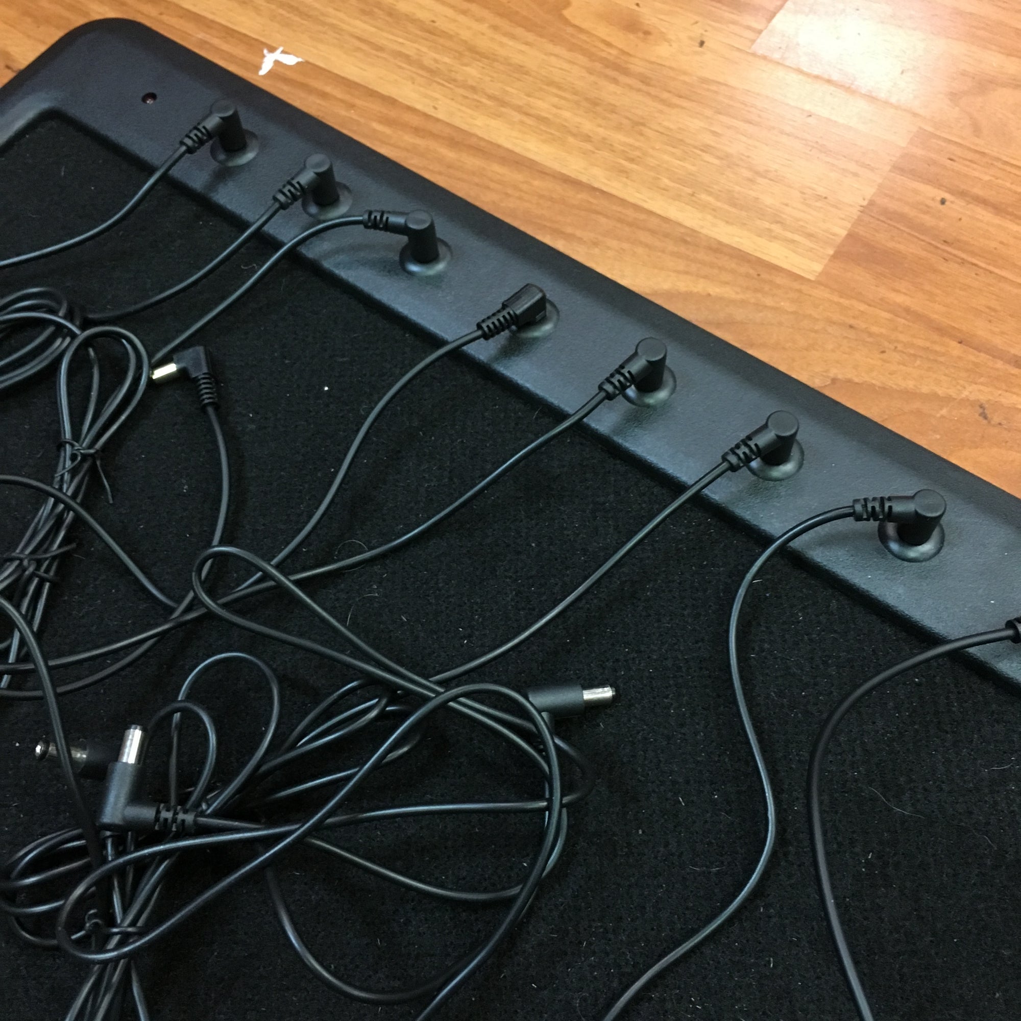 SKB Powered Pedal Board with Gig Bag Evolution Music