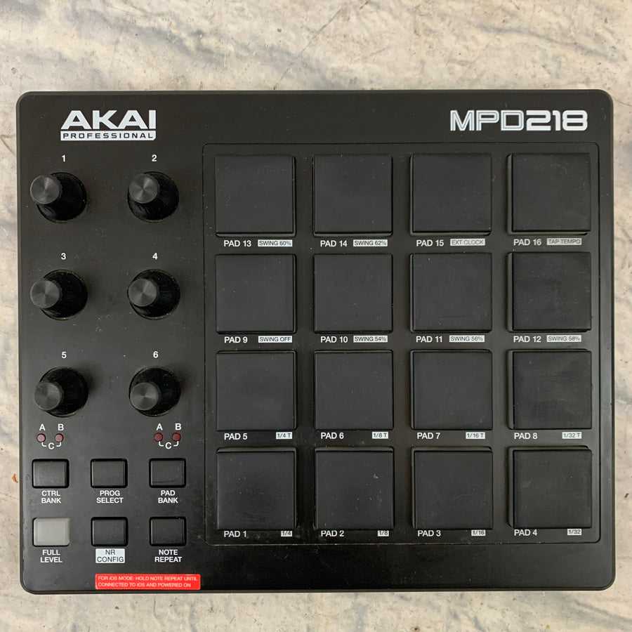 Akai MPD218 MIDI USB 16 Pad Controller